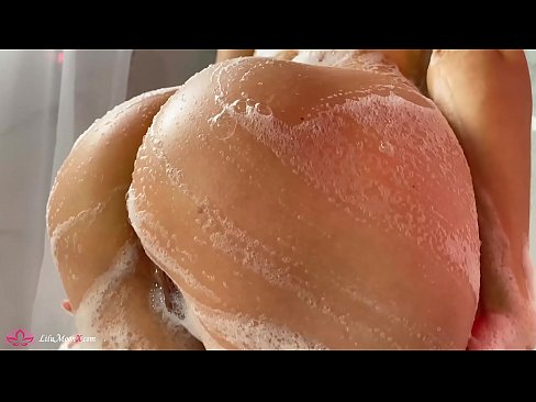 ❤️ Brunetė masturbuoja putytę su vibratoriumi iki intensyvaus orgazmo duše ❌ Kokybiškas seksas prie lt.porn-mz-com.ru ❤